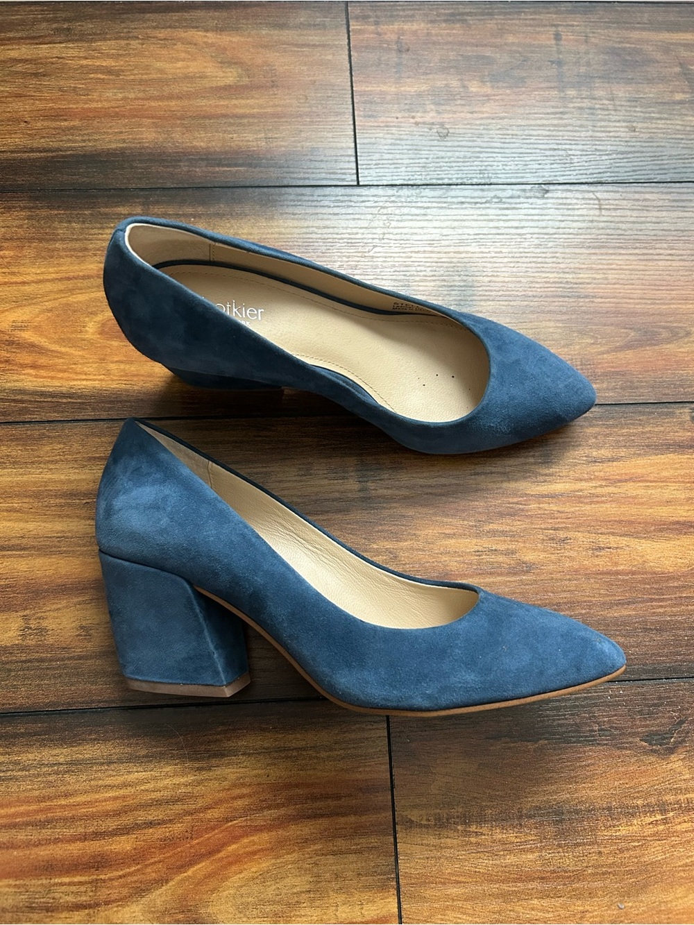 Botkier Navy Blue Suede Block Heel Pumps Sz 5.5 / 6